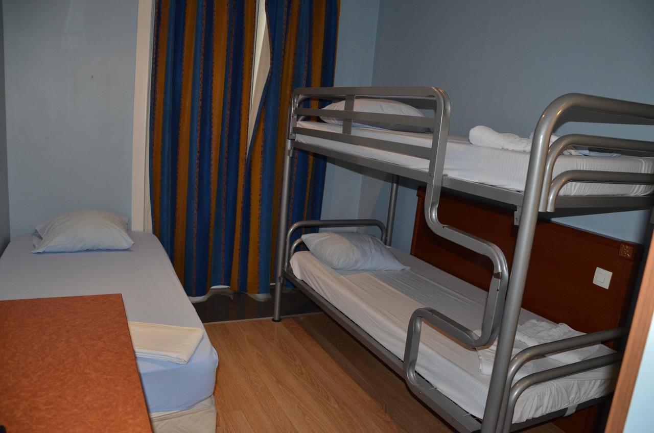 Triple Room with Private Bathroom